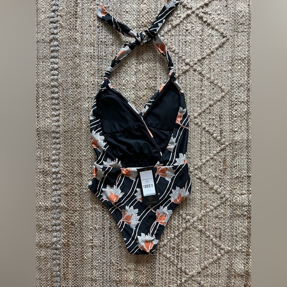 VIX Paula Hermanny Knot Swimsuit - Picture 4 of 7